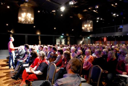 Er was veel belangstelling bij de lezing over Ufo's